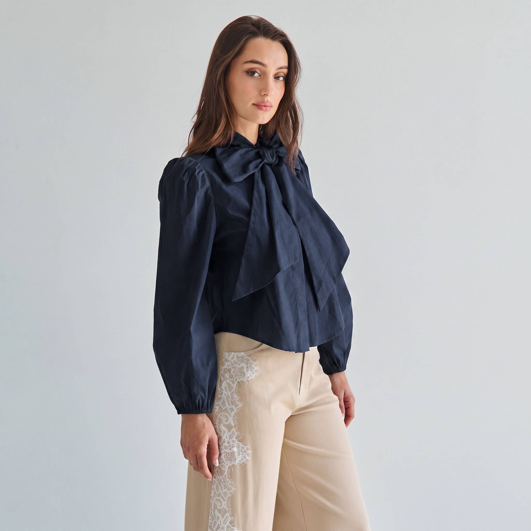 AT3430 Tie neck blouse