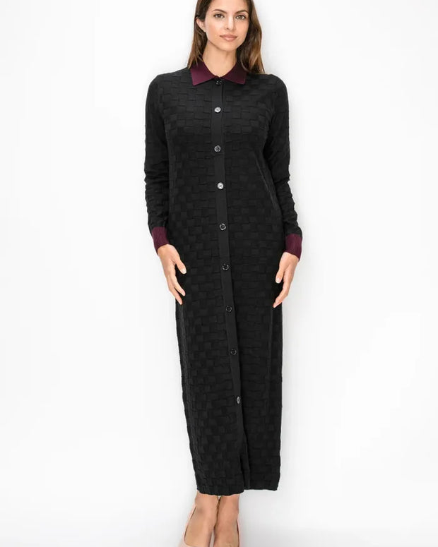 Knit dress with contrast collar