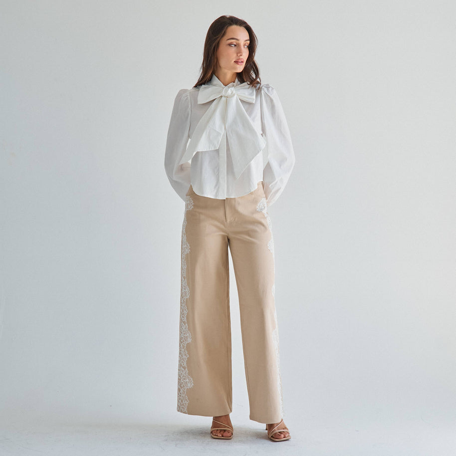 AT3430 Tie neck blouse