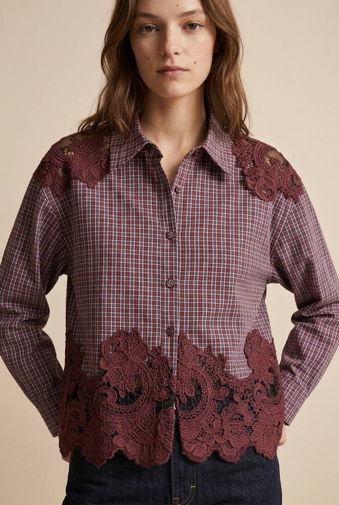 Cotton shirt with lace inserts