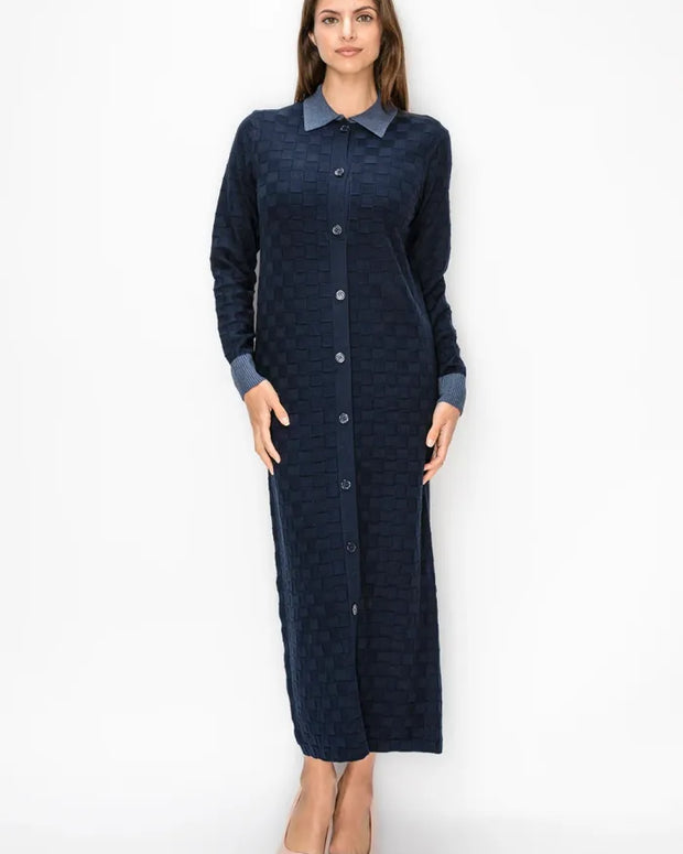 Knit dress with contrast collar
