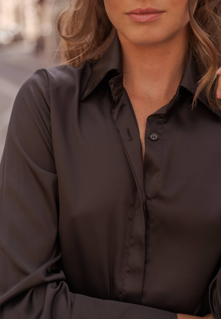 Léa satin shirt (S-M-L-XL) FW26 - CK08091: Black / 1S-1M-1L-1XL
