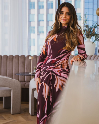 The Divine Dress-Modestee