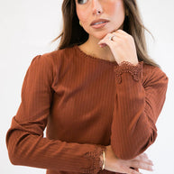 The Esti Top-Modestee