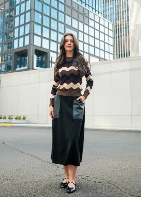 Wave Stripes Sweater -YAL