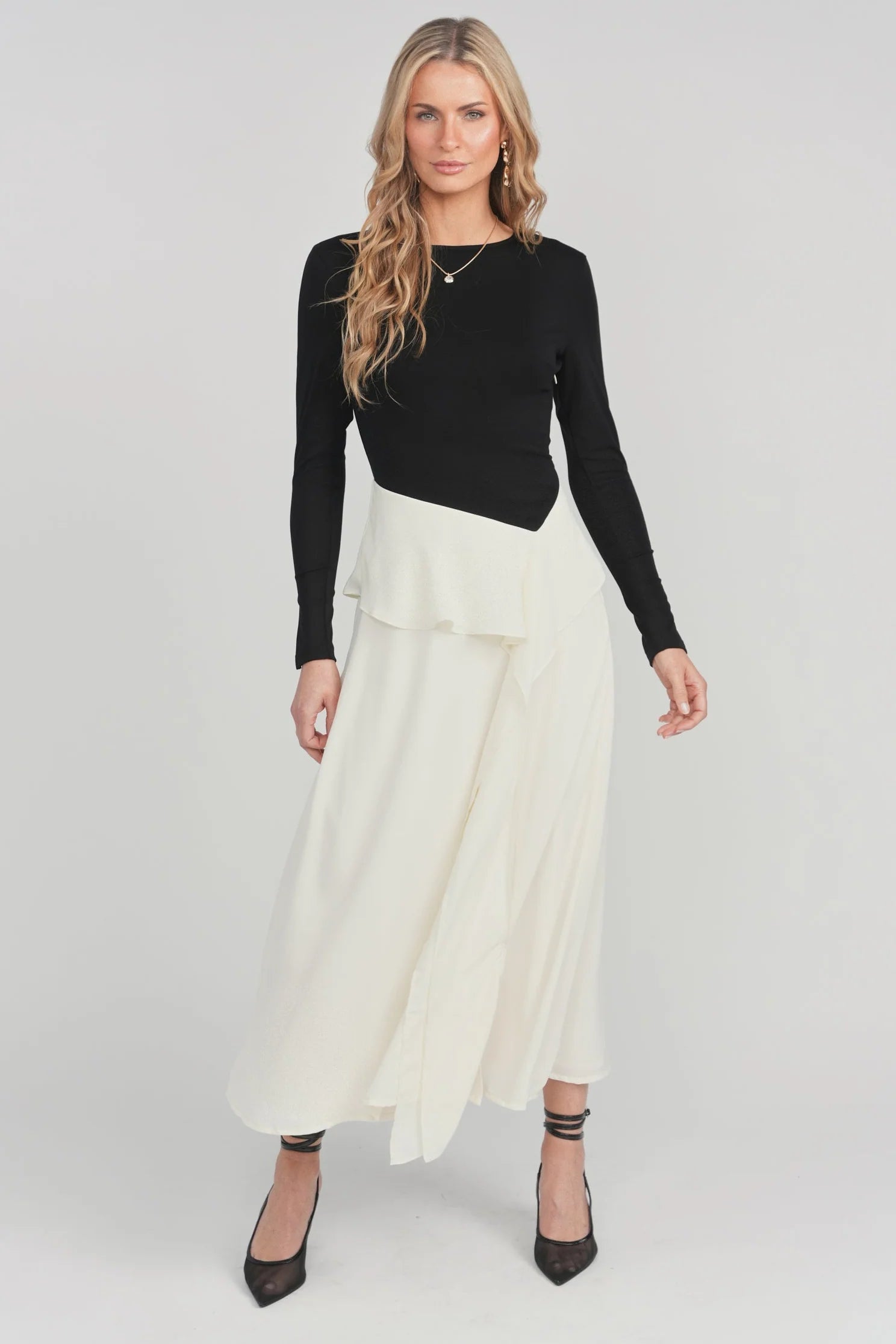 Sarin dress