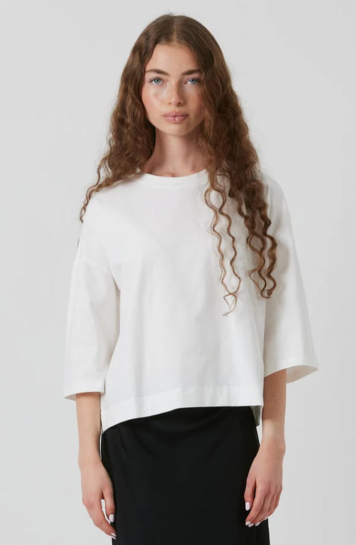 BOX T-SHIRTh