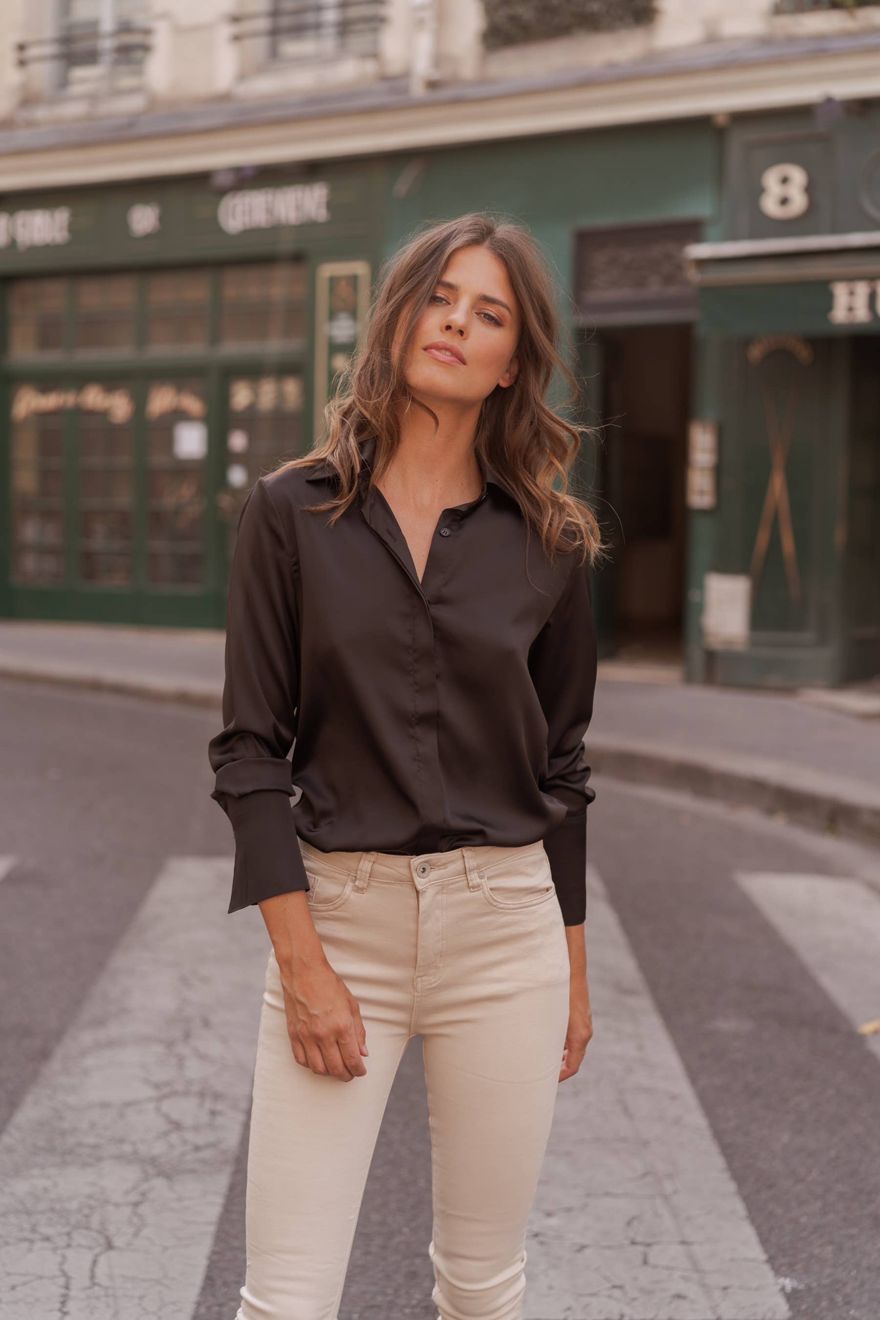 Léa satin shirt (S-M-L-XL) FW26 - CK08091: Black / 1S-1M-1L-1XL
