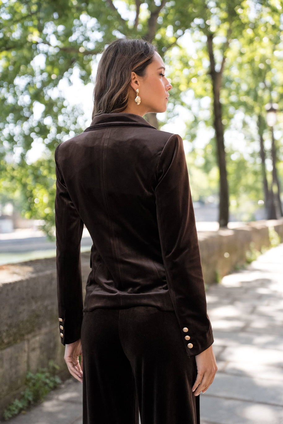 Double-breasted velvet blazer with gold buttons