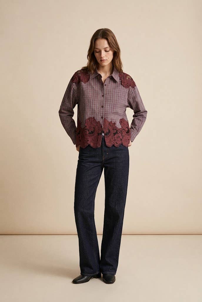 Cotton shirt with lace inserts
