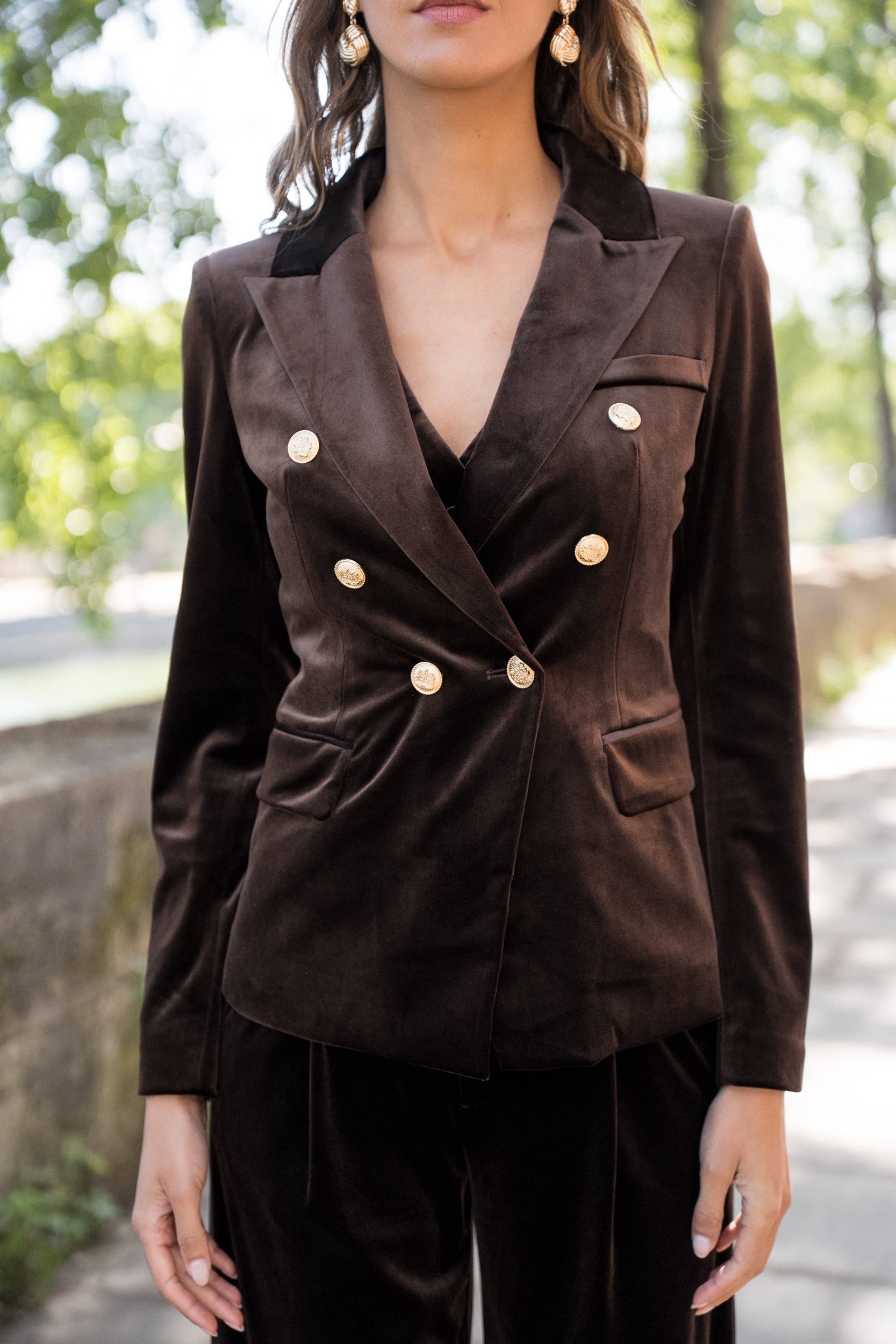 Double-breasted velvet blazer with gold buttons