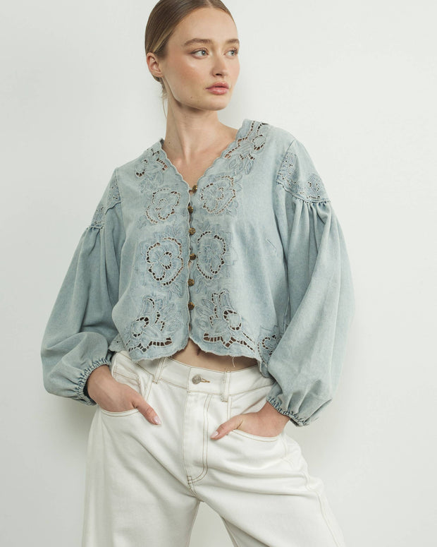 DENIM EMBROIDERY VOLUME SLEEVE BLOUSE TOP